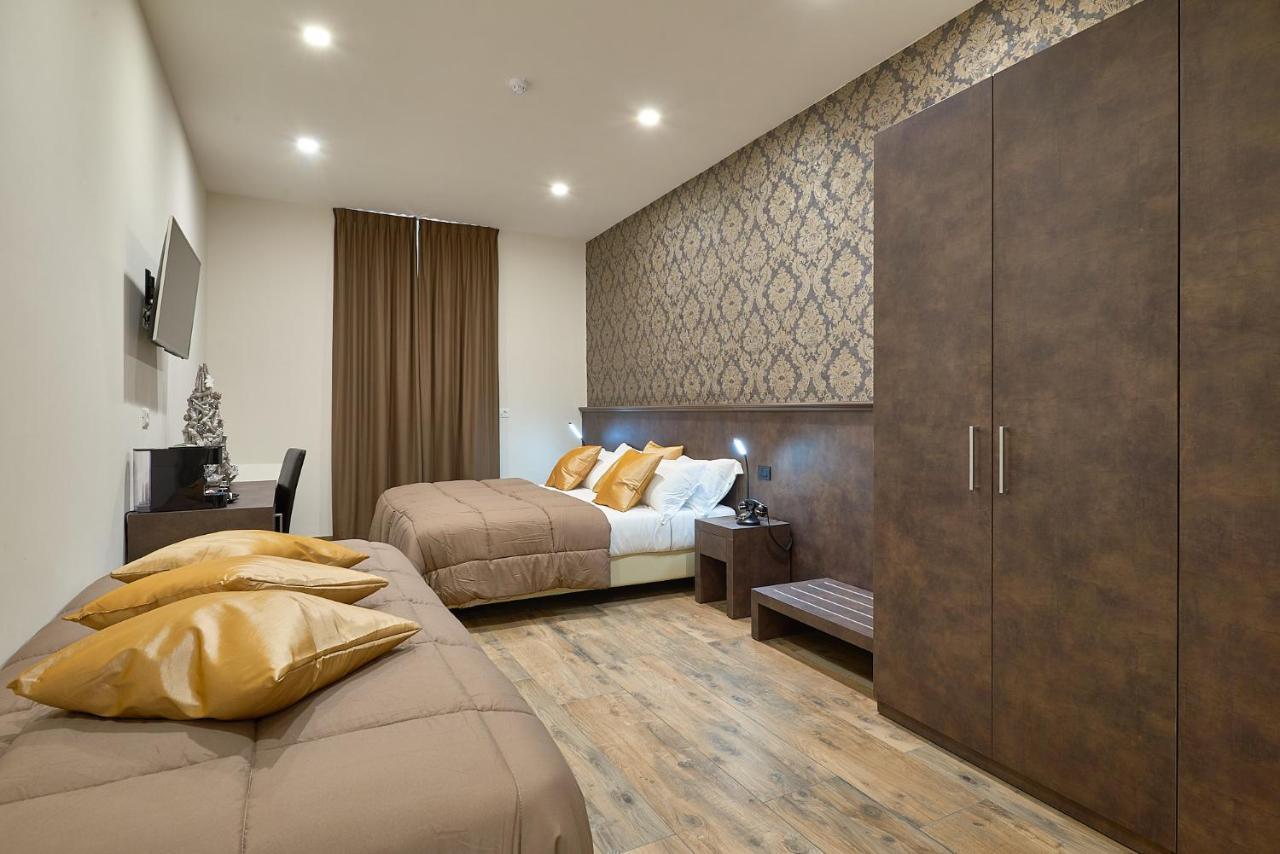 Ricaroka Hotel Albenga Buitenkant foto