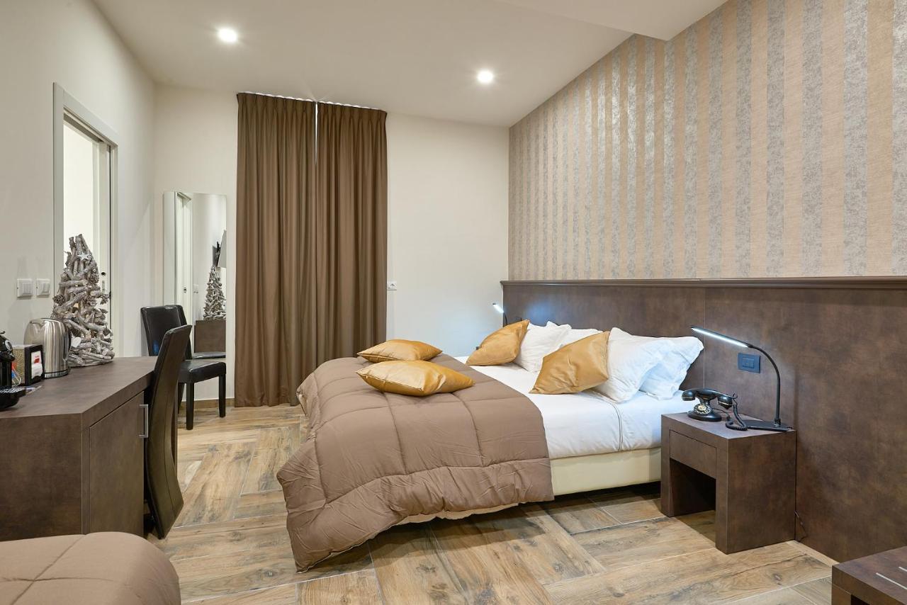 Ricaroka Hotel Albenga Buitenkant foto
