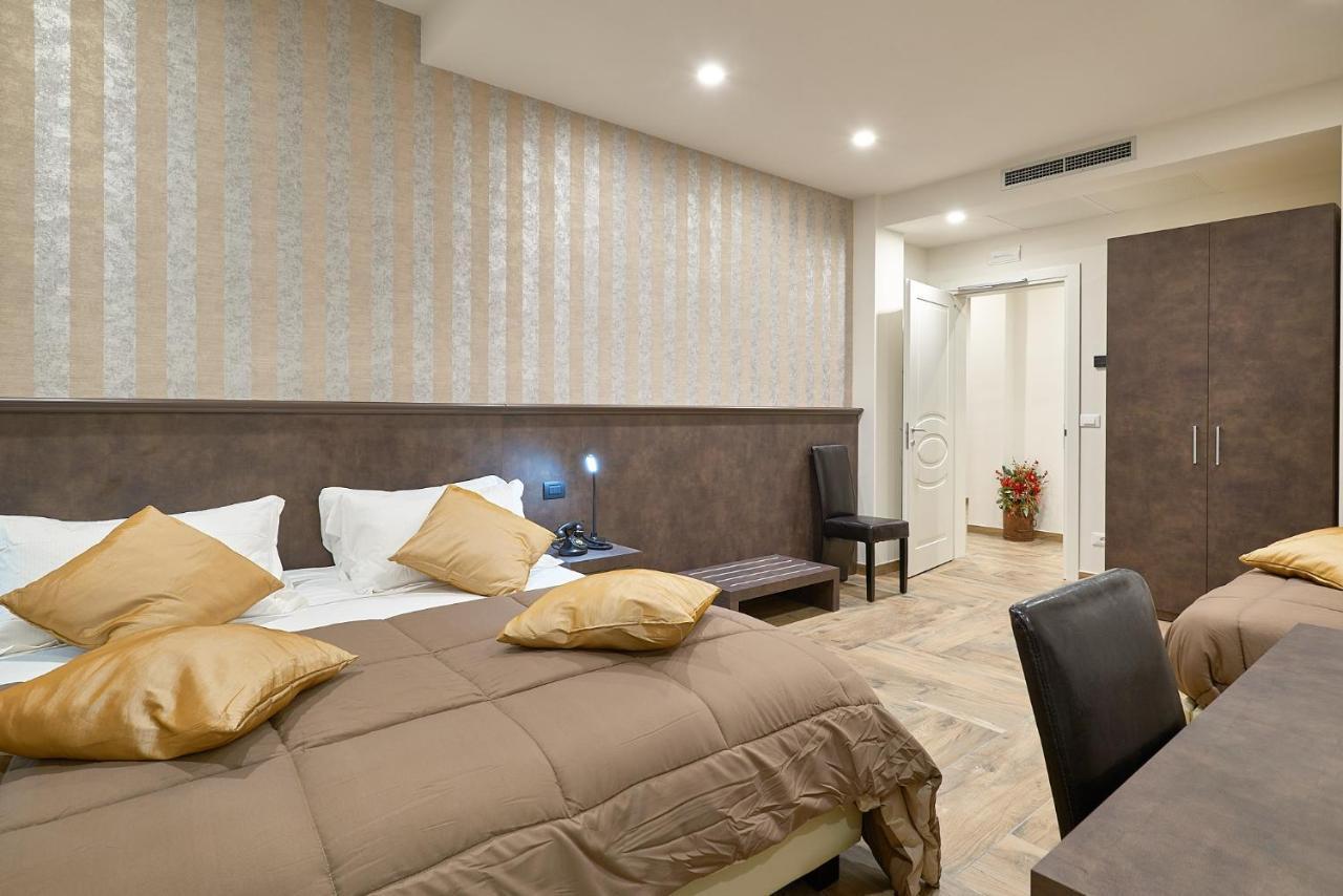 Ricaroka Hotel Albenga Buitenkant foto